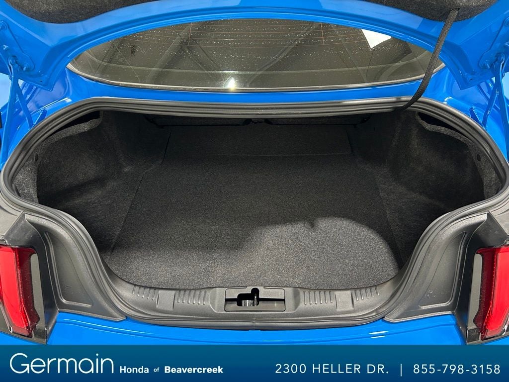 2022 Ford Mustang Mach 1