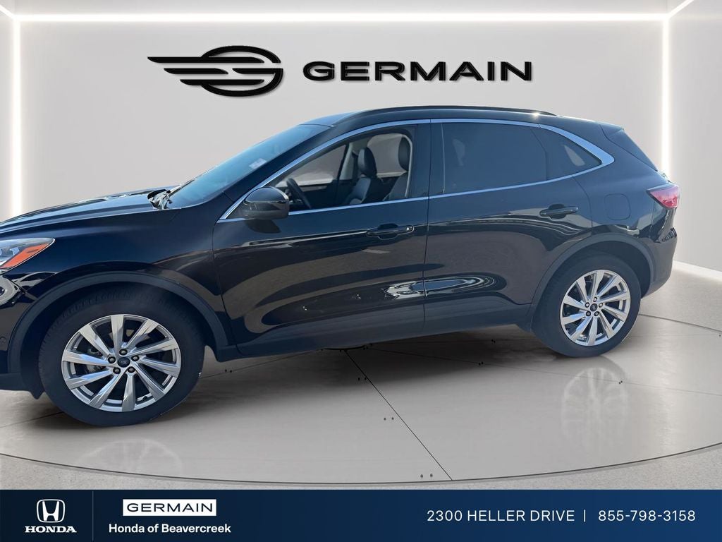 2022 Ford Escape Titanium