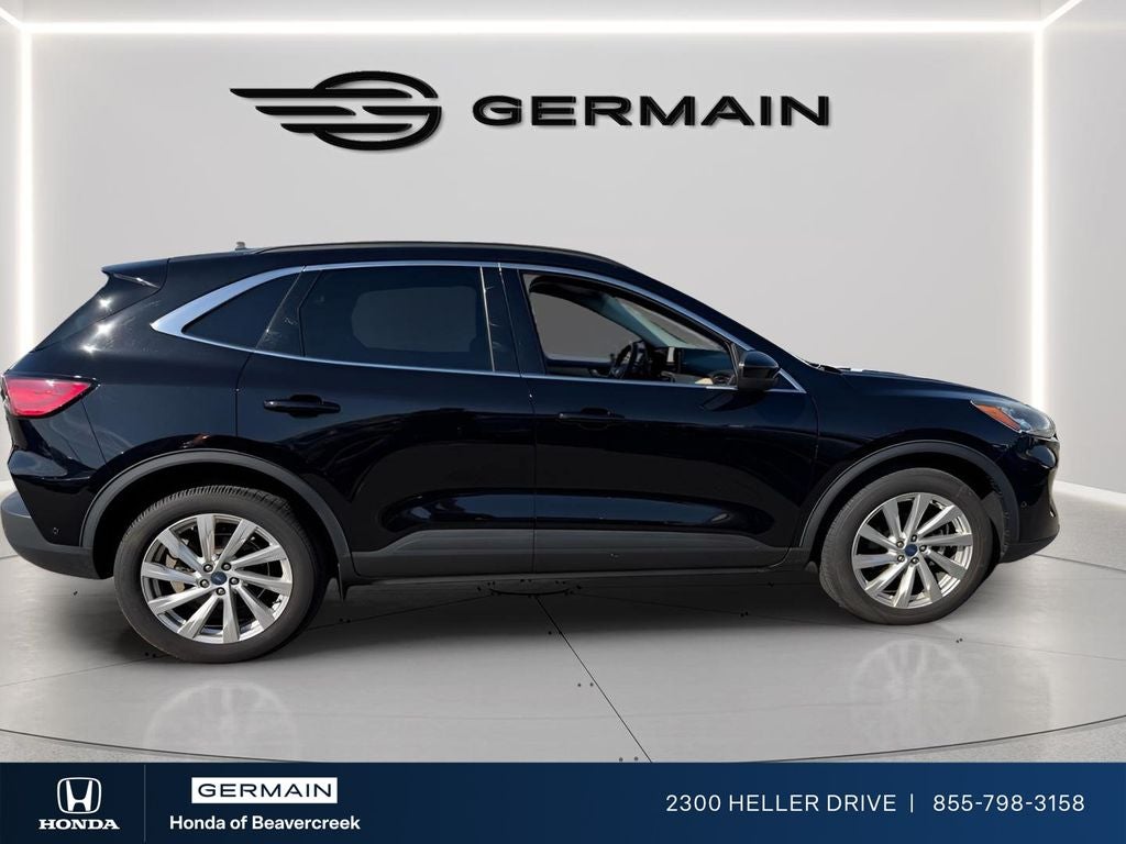 2022 Ford Escape Titanium