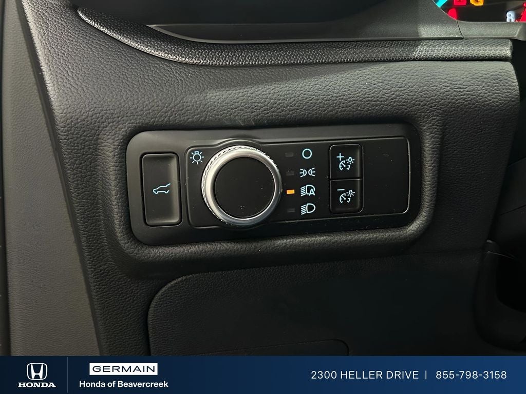 2023 Ford Explorer Base