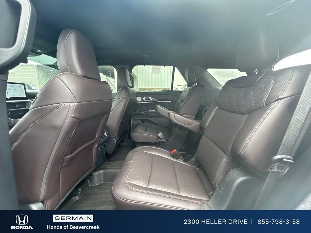 2025 Ford Explorer Platinum