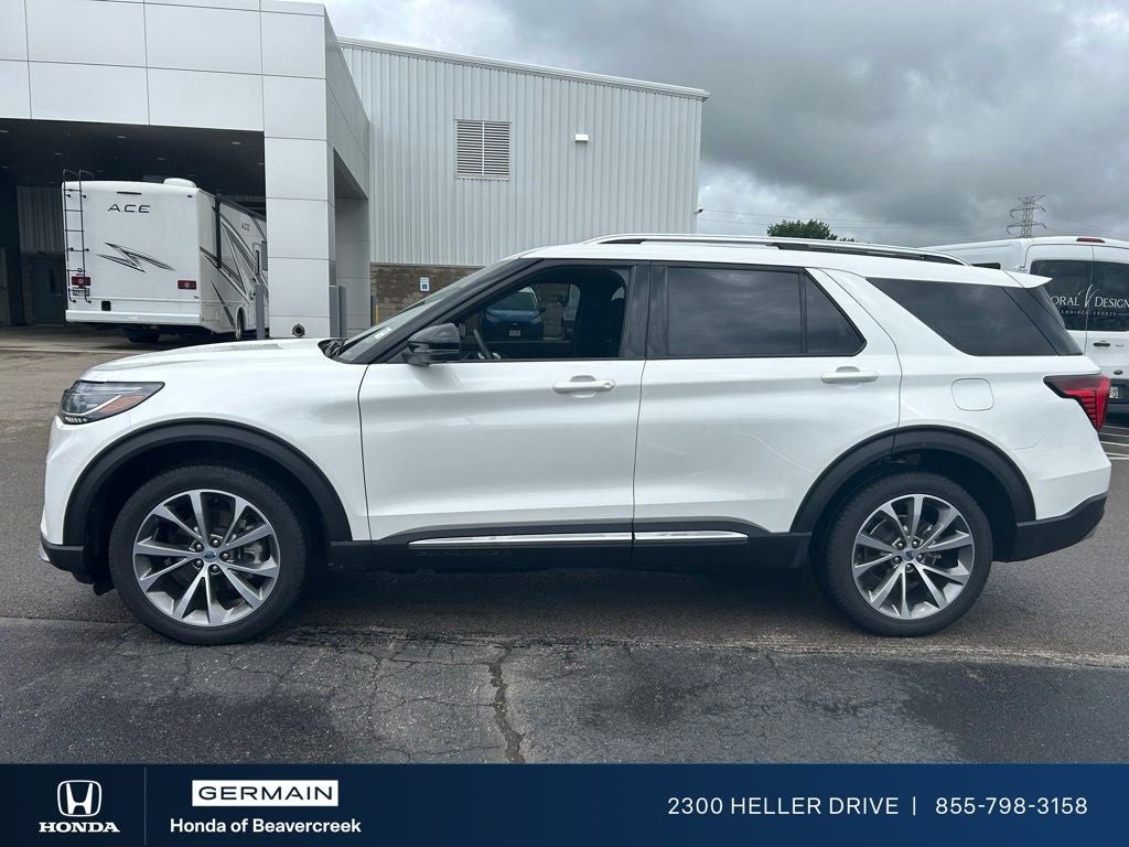 2025 Ford Explorer Platinum