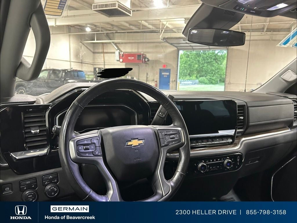 2023 Chevrolet Silverado 1500 LT