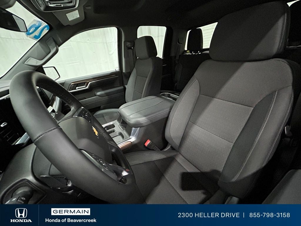 2026 Chevrolet Silverado 1500 LT LT1