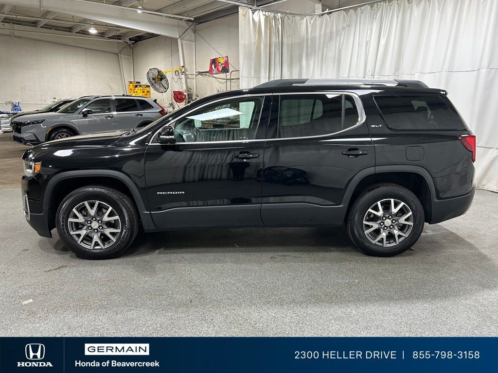 2023 GMC Acadia SLT