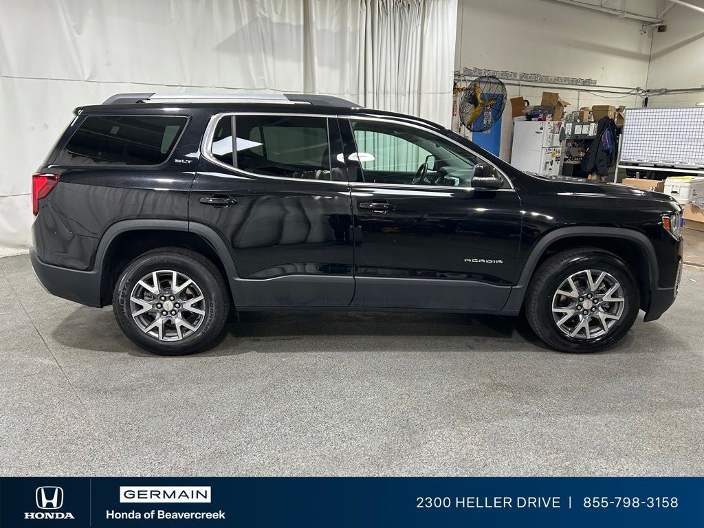 2023 GMC Acadia SLT