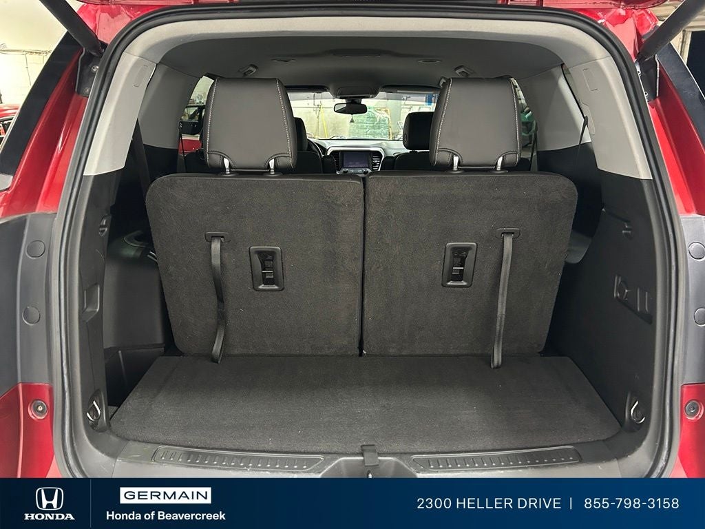 2021 GMC Acadia SLT