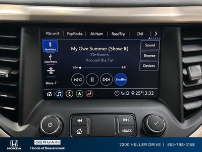 2020 GMC Acadia Denali