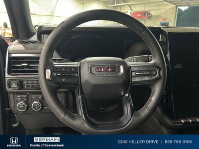 2025 GMC Yukon AT4