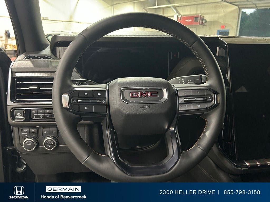 2025 GMC Yukon AT4