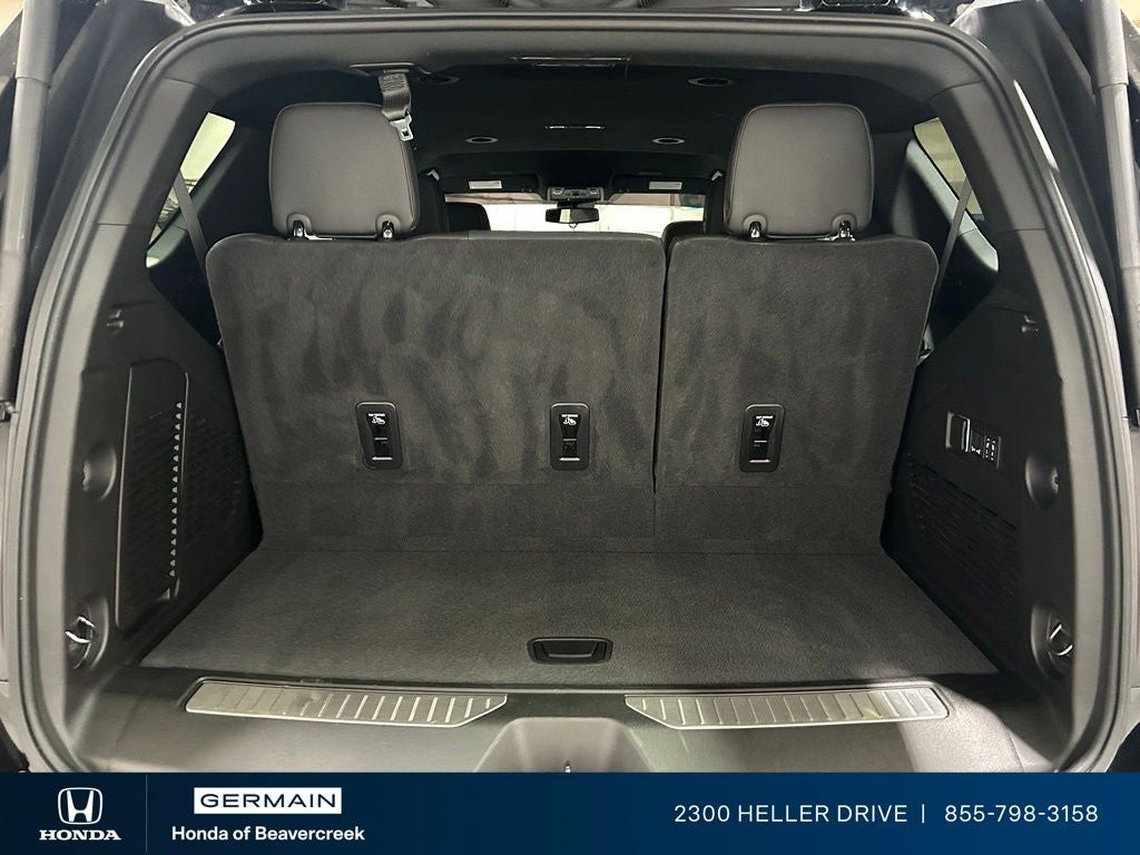 2025 GMC Yukon AT4