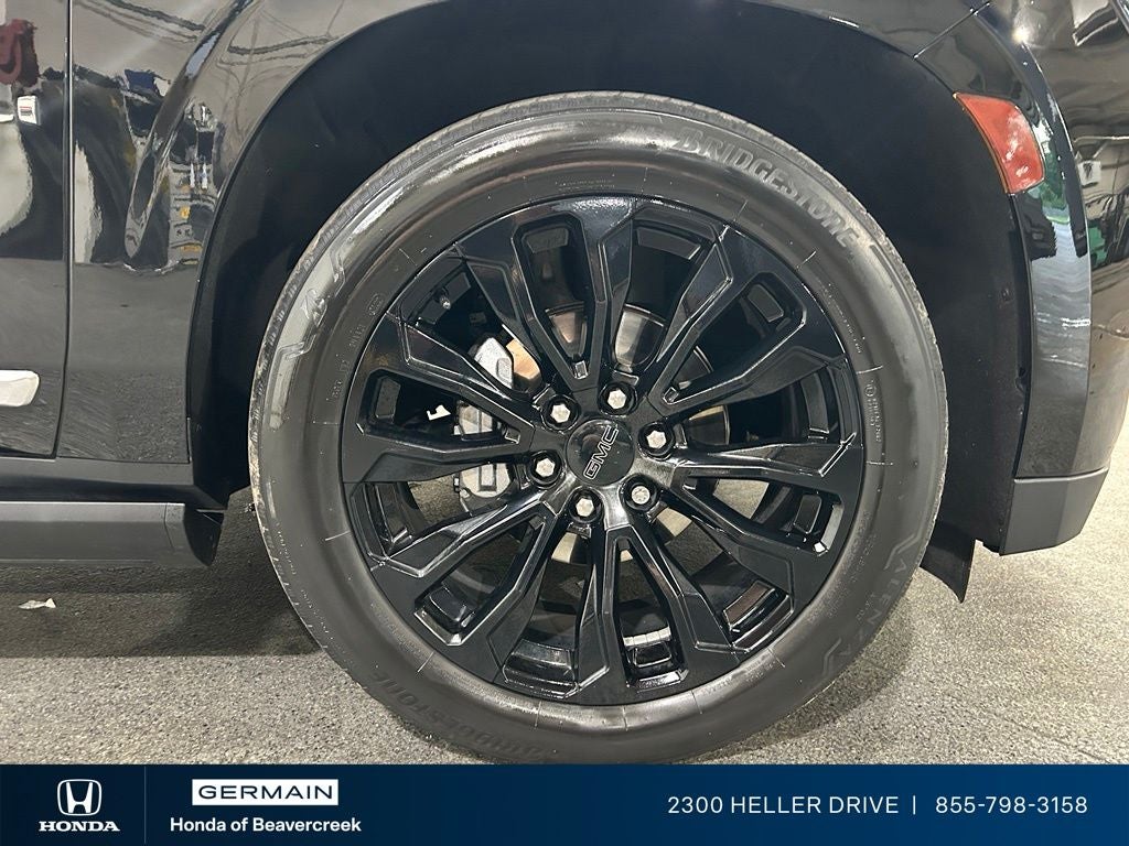 2022 GMC Yukon Denali