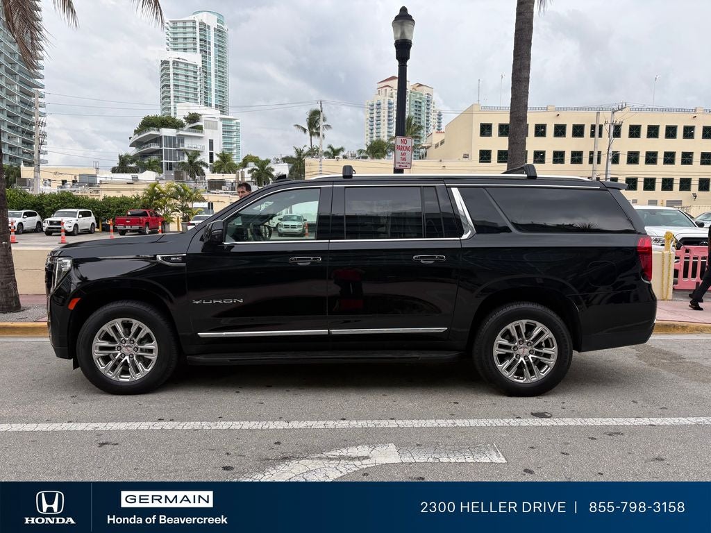 2022 GMC Yukon XL SLT
