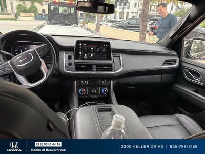 2022 GMC Yukon XL SLT