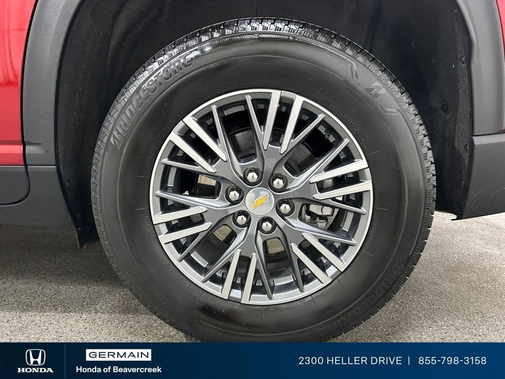 2025 Chevrolet Traverse LT 2LT
