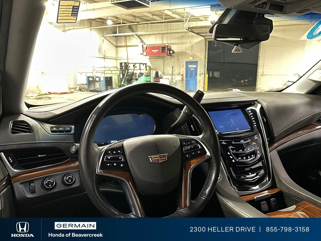 2020 Cadillac Escalade Luxury
