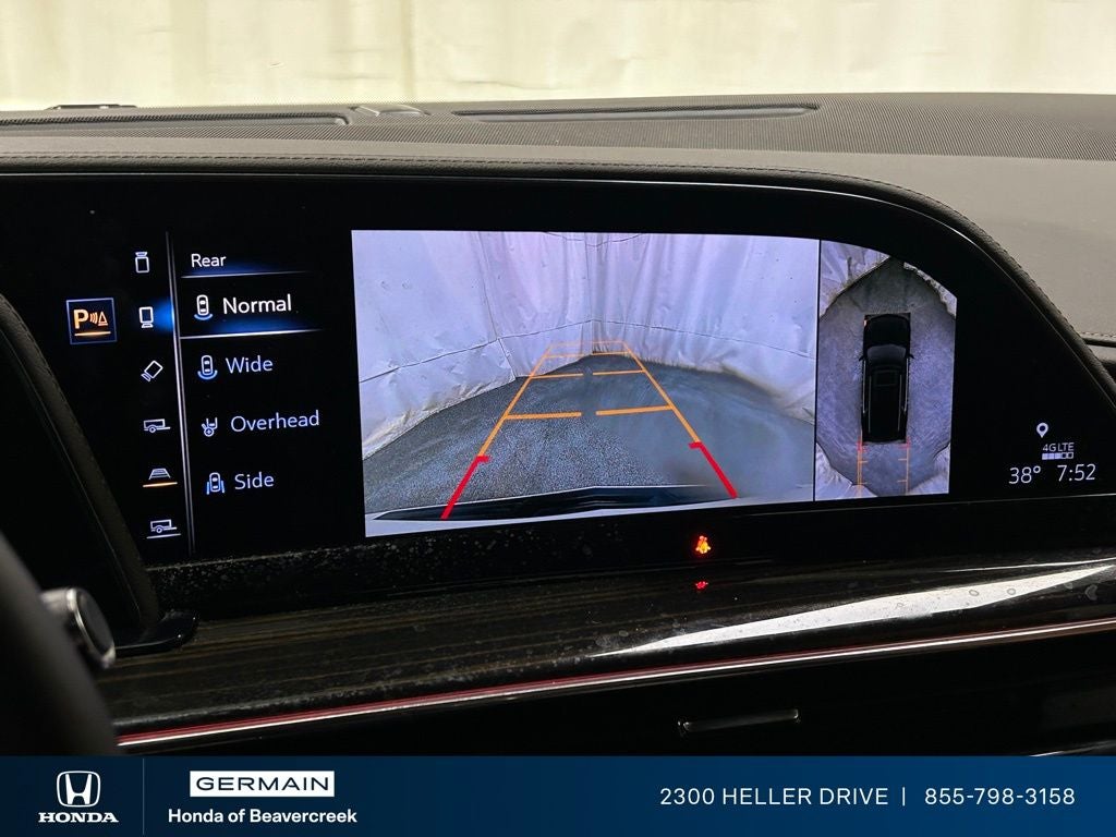 2024 Cadillac Escalade Sport