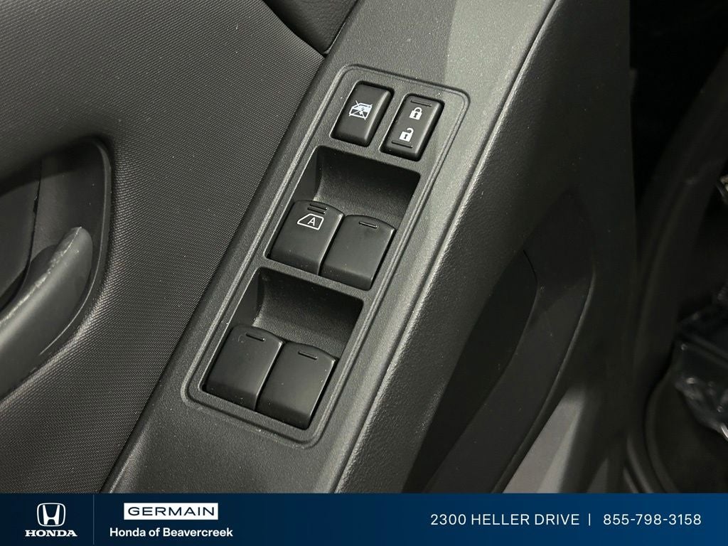 2023 Nissan Frontier S