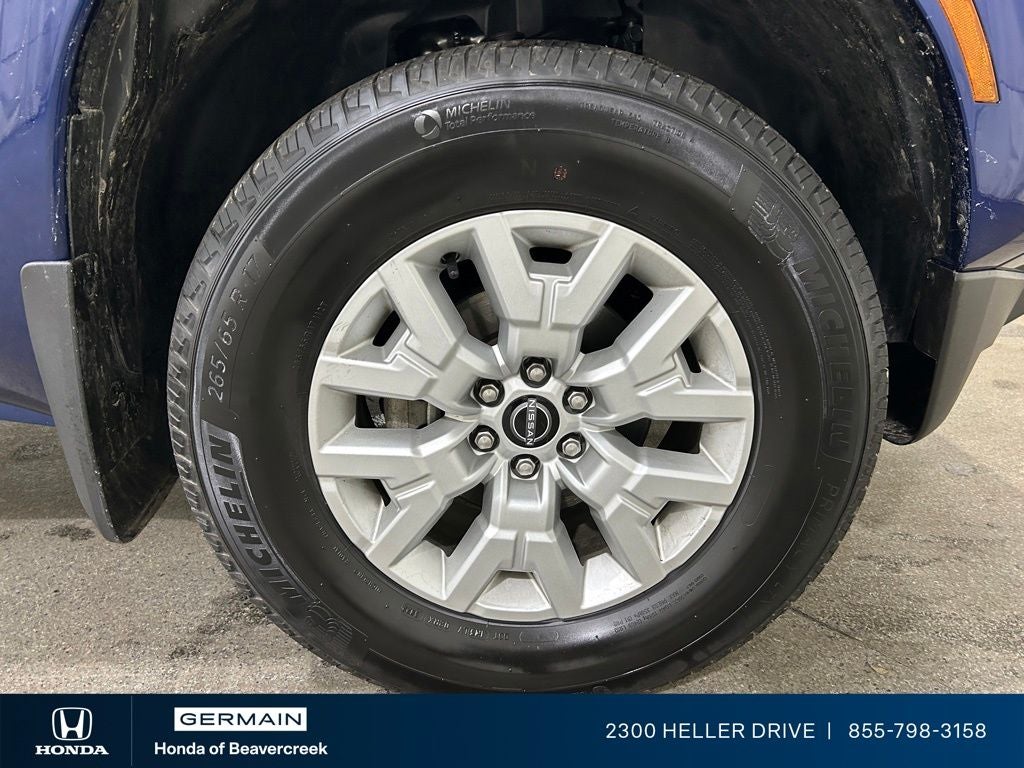 2023 Nissan Frontier SV