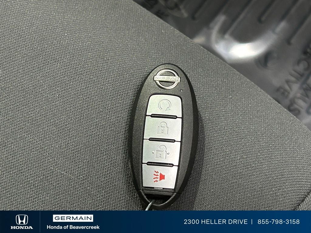 2023 Nissan Frontier SV