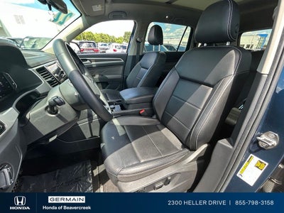 2022 Volkswagen Atlas 3.6L V6 SE w/Technology