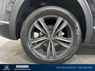 2022 Volkswagen Atlas Cross Sport 3.6L V6 SEL R-Line