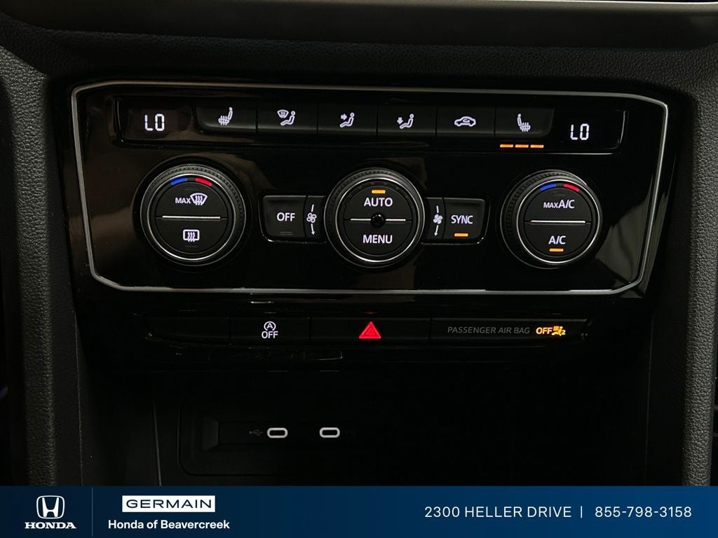 2022 Volkswagen Atlas Cross Sport 3.6L V6 SEL R-Line