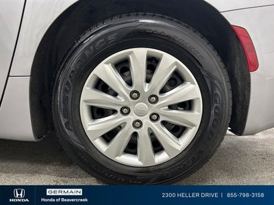 2021 Chrysler Voyager L