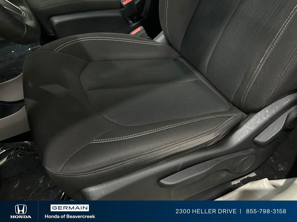 2021 Chrysler Voyager L