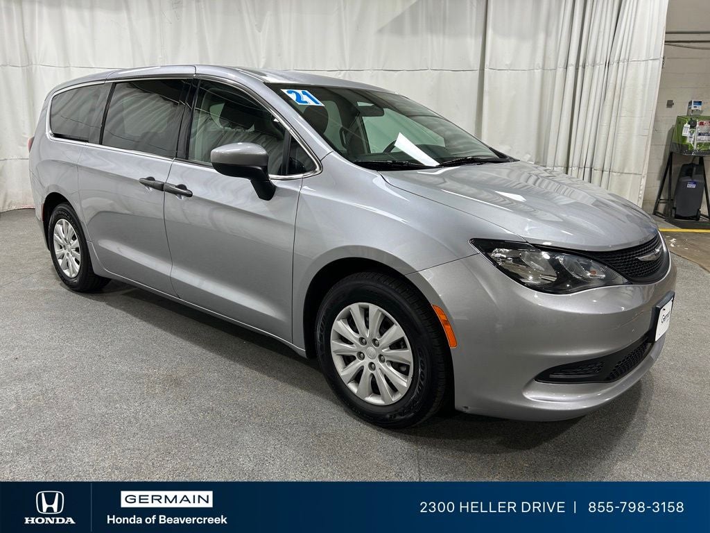 2021 Chrysler Voyager L