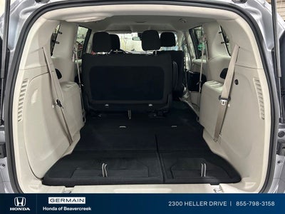 2021 Chrysler Voyager L