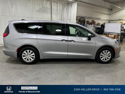 2021 Chrysler Voyager L