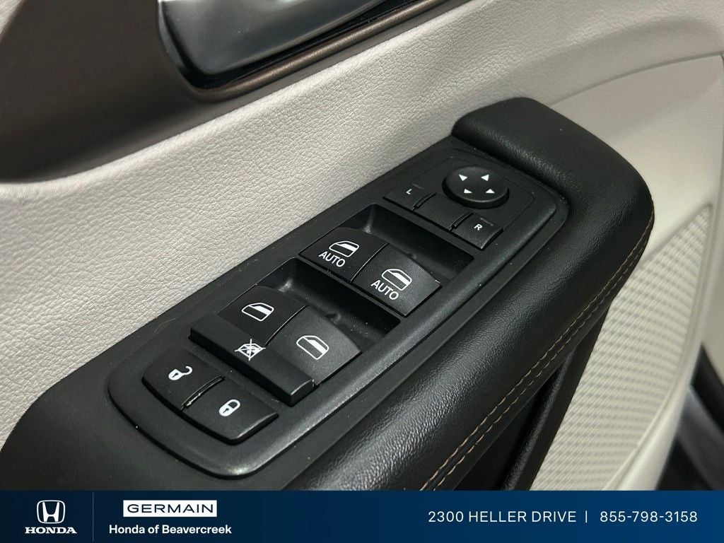 2018 Chrysler Pacifica Touring L
