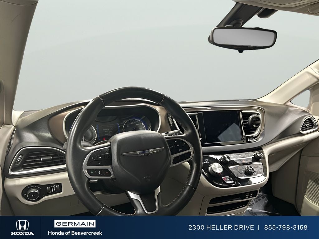 2017 Chrysler Pacifica Touring L