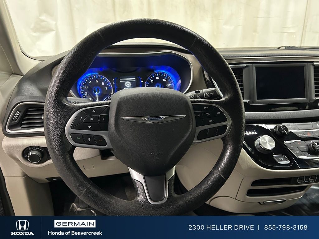 2021 Chrysler Voyager LXI