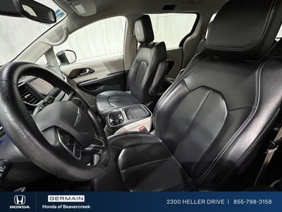 2021 Chrysler Voyager LXI