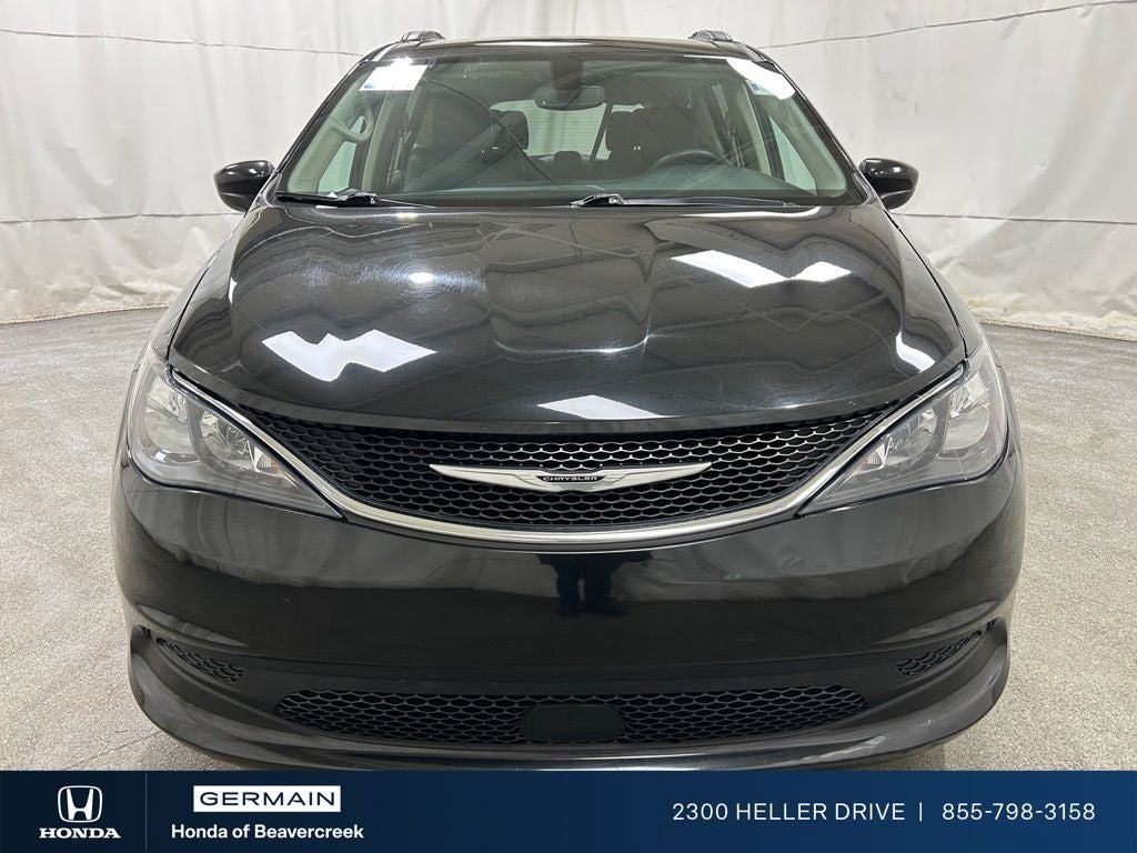 2021 Chrysler Voyager LXI