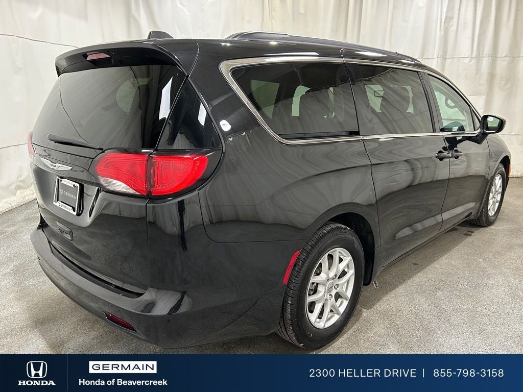 2021 Chrysler Voyager LXI