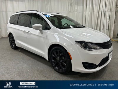 2019 Chrysler Pacifica Touring L Plus