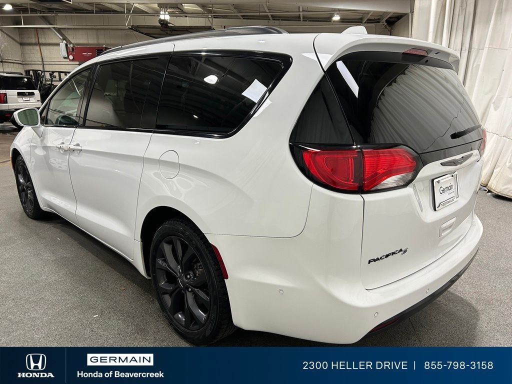 2019 Chrysler Pacifica Touring L Plus
