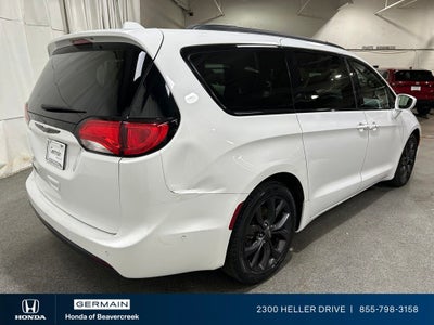 2019 Chrysler Pacifica Touring L Plus