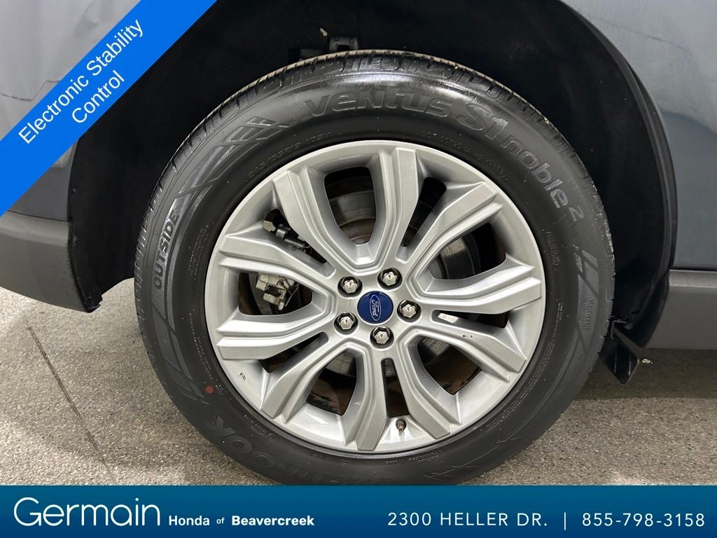 2022 Ford Edge Titanium