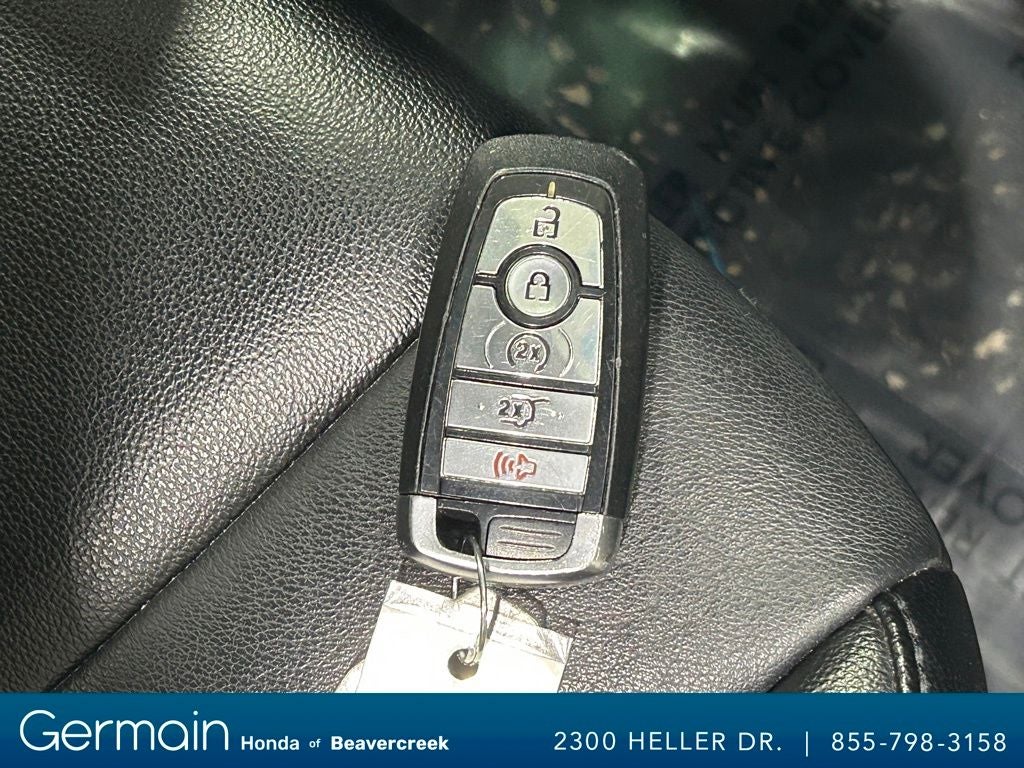 2022 Ford Edge Titanium