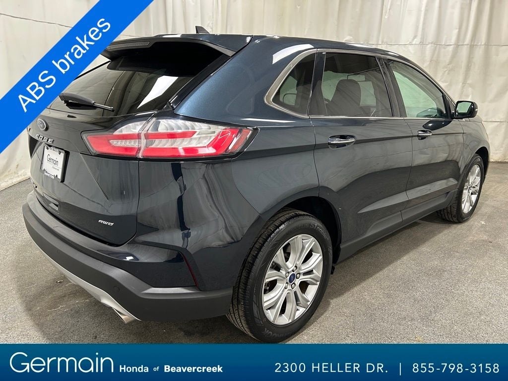 2022 Ford Edge Titanium