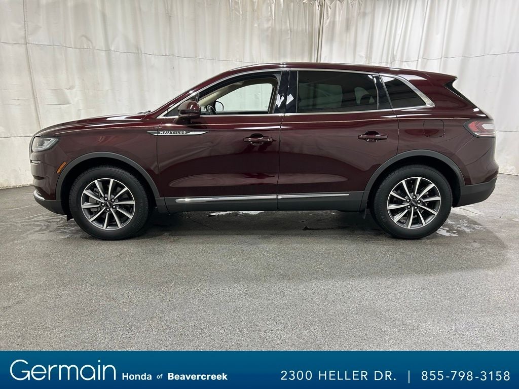 2022 Lincoln Nautilus Standard