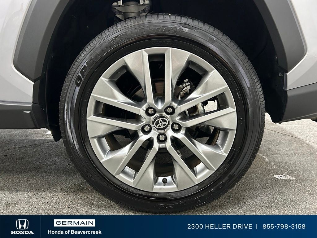 2024 Toyota RAV4 XLE Premium