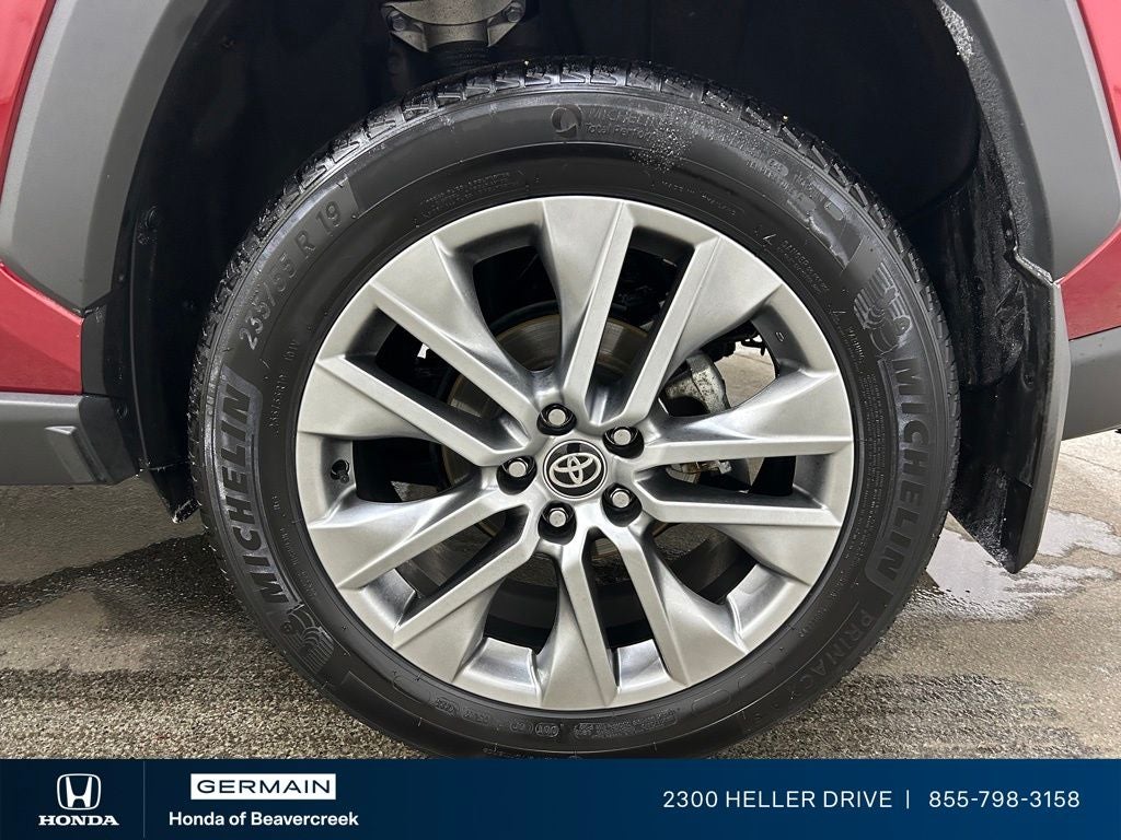 2024 Toyota RAV4 XLE Premium