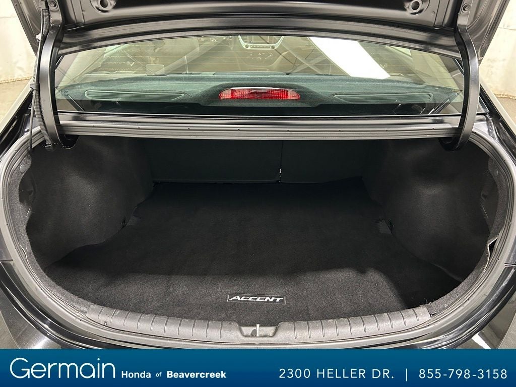 2022 Hyundai Accent SE