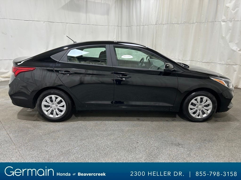 2022 Hyundai Accent SE