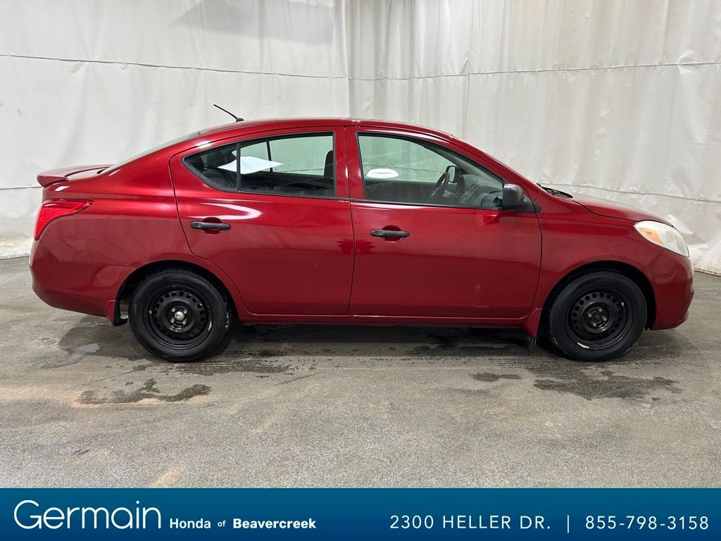 2014 Nissan Versa 1.6 S Plus
